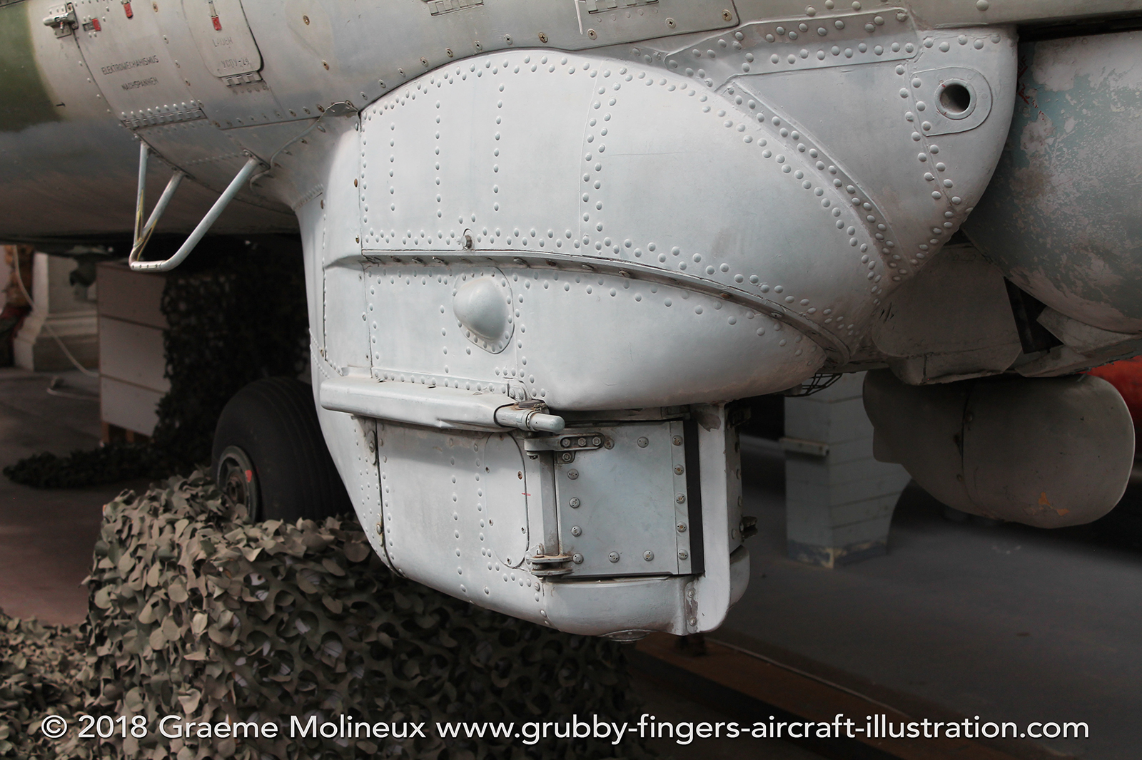 %_tempFileNameMIL%20MI-24D%20Hind%20East%20German%20Belgium%202015%2018%20GraemeMolineux%