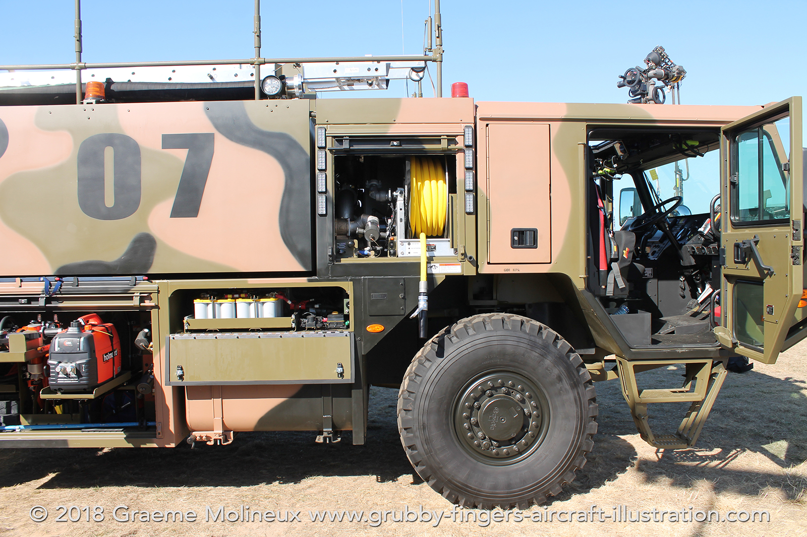 %_tempFileNameOshkosh%20Titan%20Fire%20Tender%20210-307%20RAAF%20Avalon%202017%20055%20GraemeMolineux%