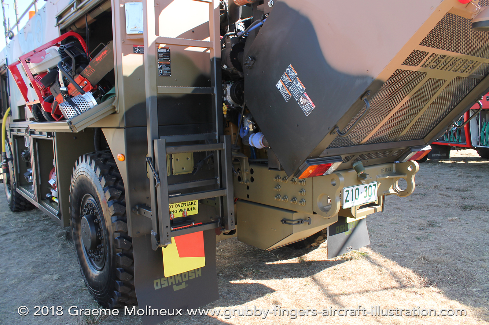 %_tempFileNameOshkosh%20Titan%20Fire%20Tender%20210-307%20RAAF%20Avalon%202017%20082%20GraemeMolineux%