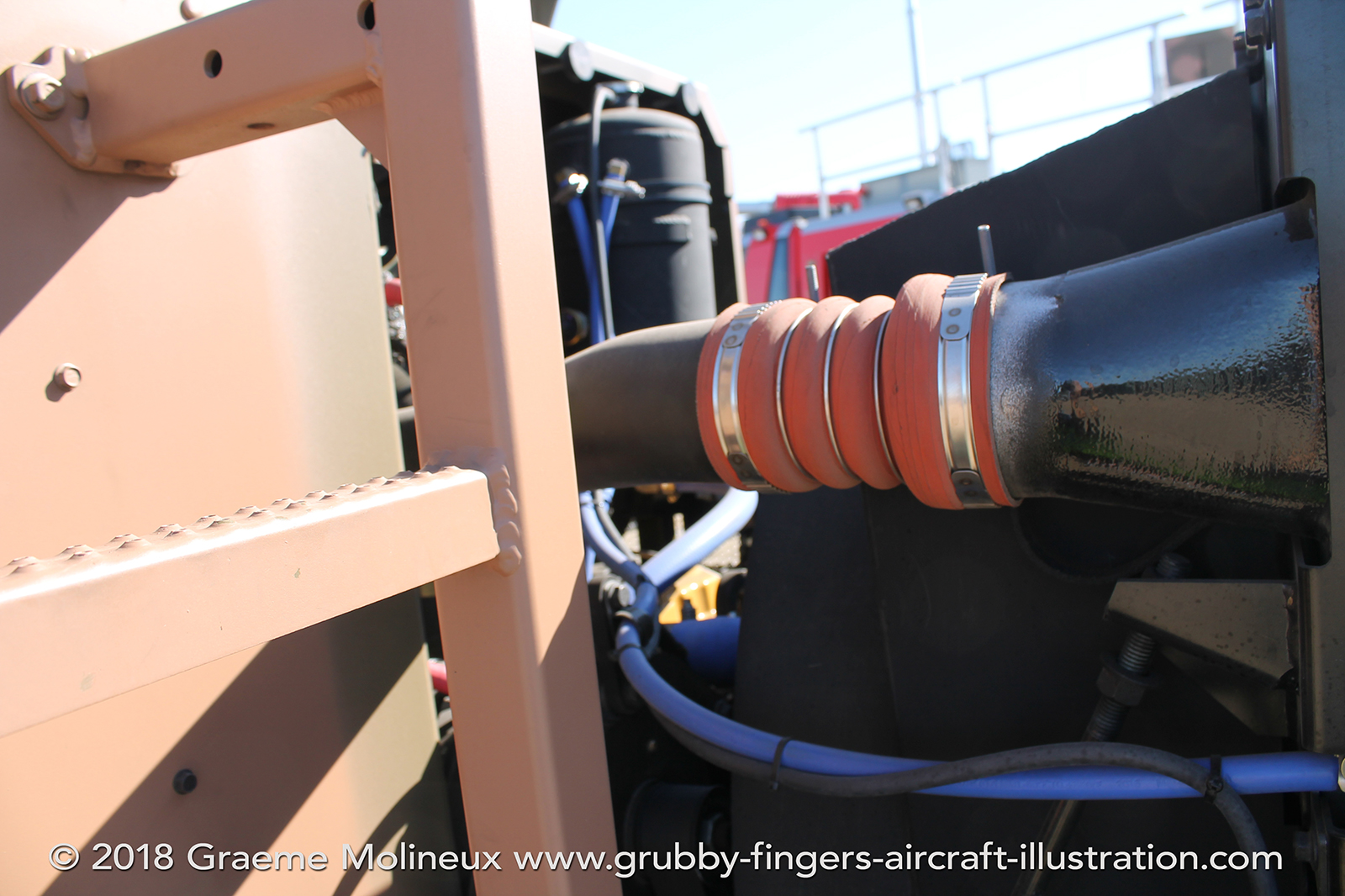 %_tempFileNameOshkosh%20Titan%20Fire%20Tender%20210-307%20RAAF%20Avalon%202017%20084%20GraemeMolineux%