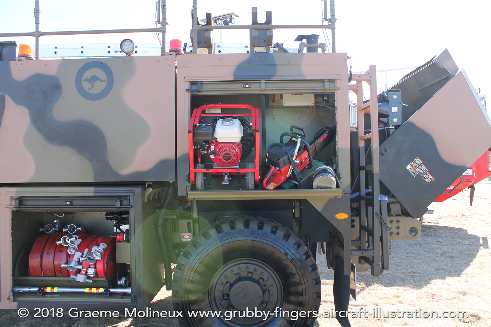 %_tempFileNameOshkosh%20Titan%20Fire%20Tender%20210-307%20RAAF%20Avalon%202017%20086%20GraemeMolineux%