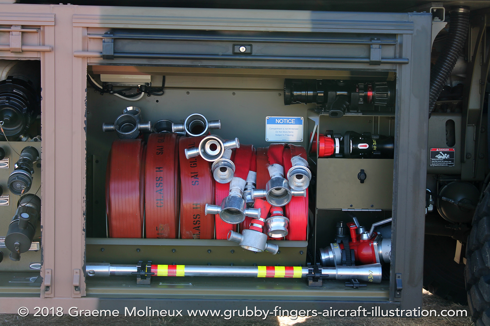 %_tempFileNameOshkosh%20Titan%20Fire%20Tender%20210-307%20RAAF%20Avalon%202017%20088%20GraemeMolineux%