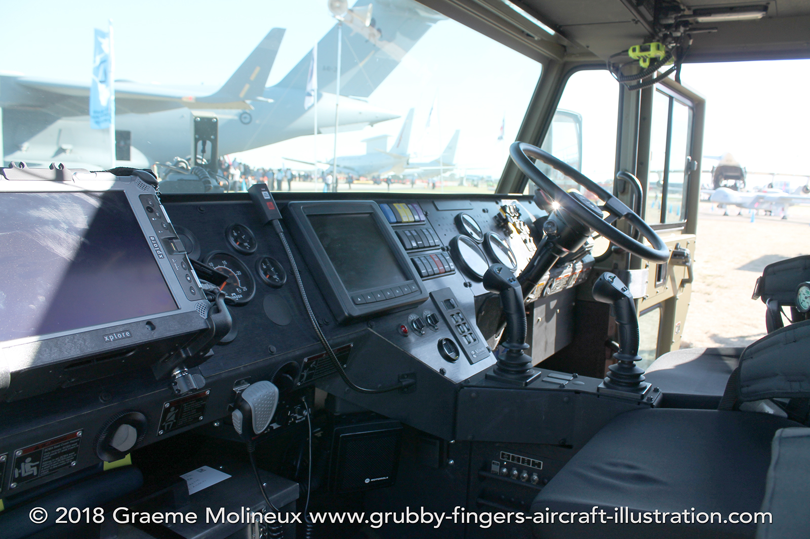 %_tempFileNameOshkosh%20Titan%20Fire%20Tender%20210-307%20RAAF%20Avalon%202017%20103%20GraemeMolineux%