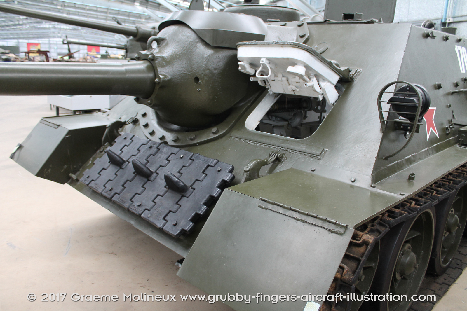 SU-100%20Tank%20Destroyer%20AAAM%202016%2006%20Graeme%20Molineux