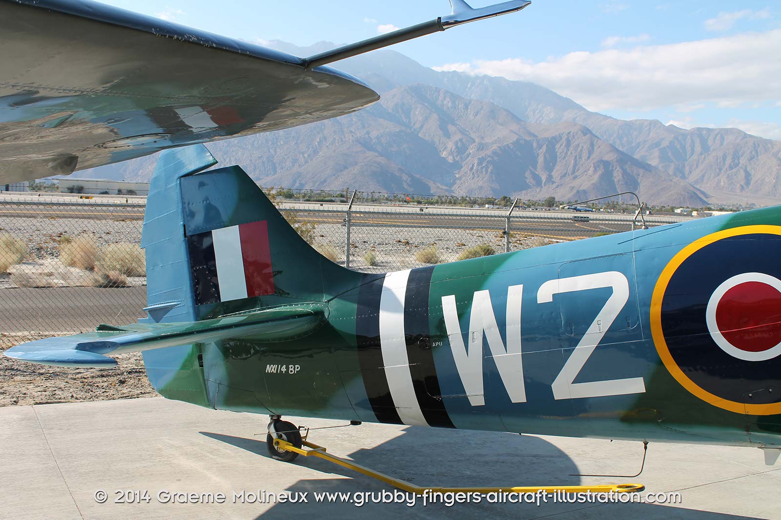 %_tempFileNameSupermarine_Spitfire_XIV_NX114BP_Palm_Springs_Walkaround_22_GrubbyFingers%