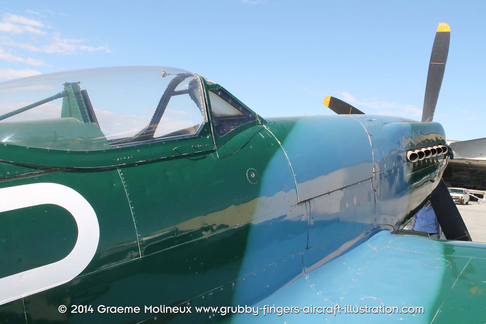 %_tempFileNameSupermarine_Spitfire_XIV_NX114BP_Palm_Springs_Walkaround_28_GrubbyFingers%