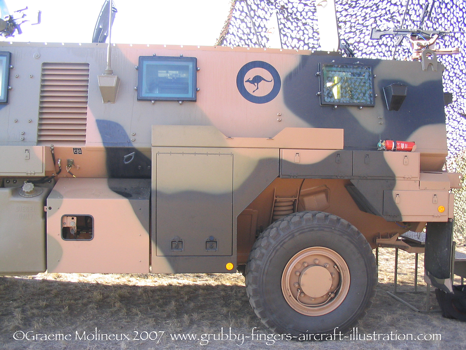 Thales%20Bushmaster%20IMV%20203-381%20RAAF%20Avalon%202007%2013%20Graeme%20Molineux