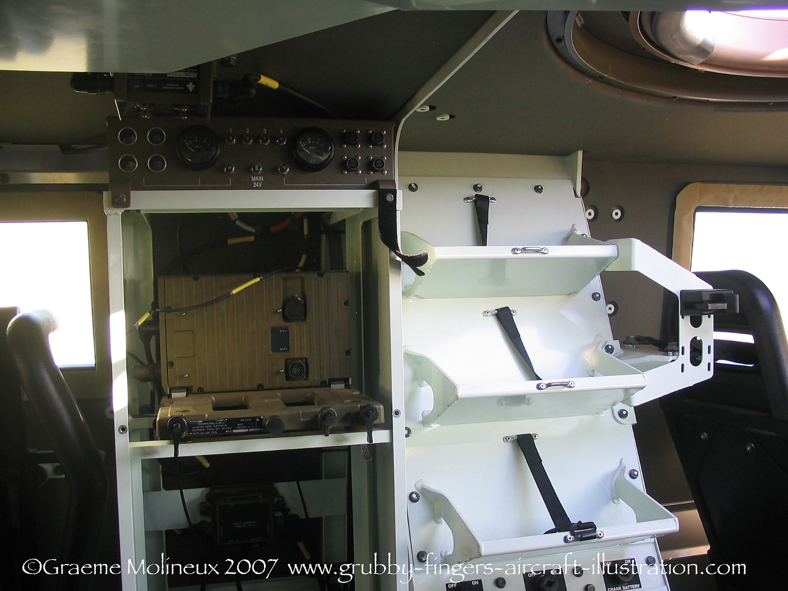 Thales%20Bushmaster%20IMV%20203-381%20RAAF%20Avalon%202007%2029%20Graeme%20Molineux