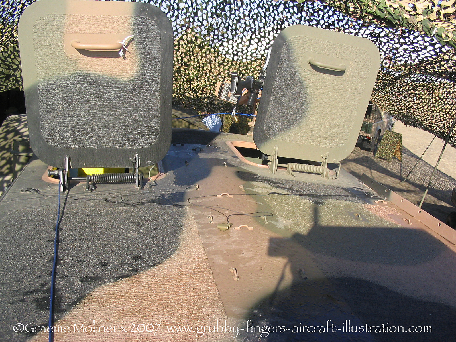 Thales%20Bushmaster%20IMV%20203-381%20RAAF%20Avalon%202007%2035%20Graeme%20Molineux