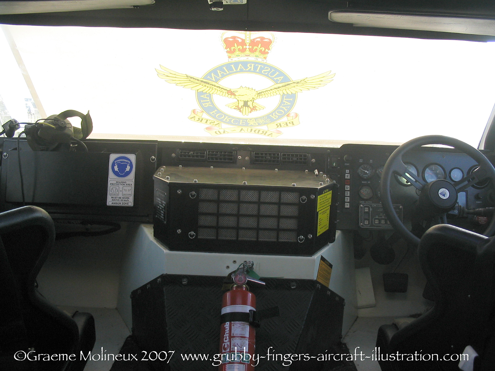 Thales%20Bushmaster%20IMV%20203-381%20RAAF%20Avalon%202007%2039%20Graeme%20Molineux