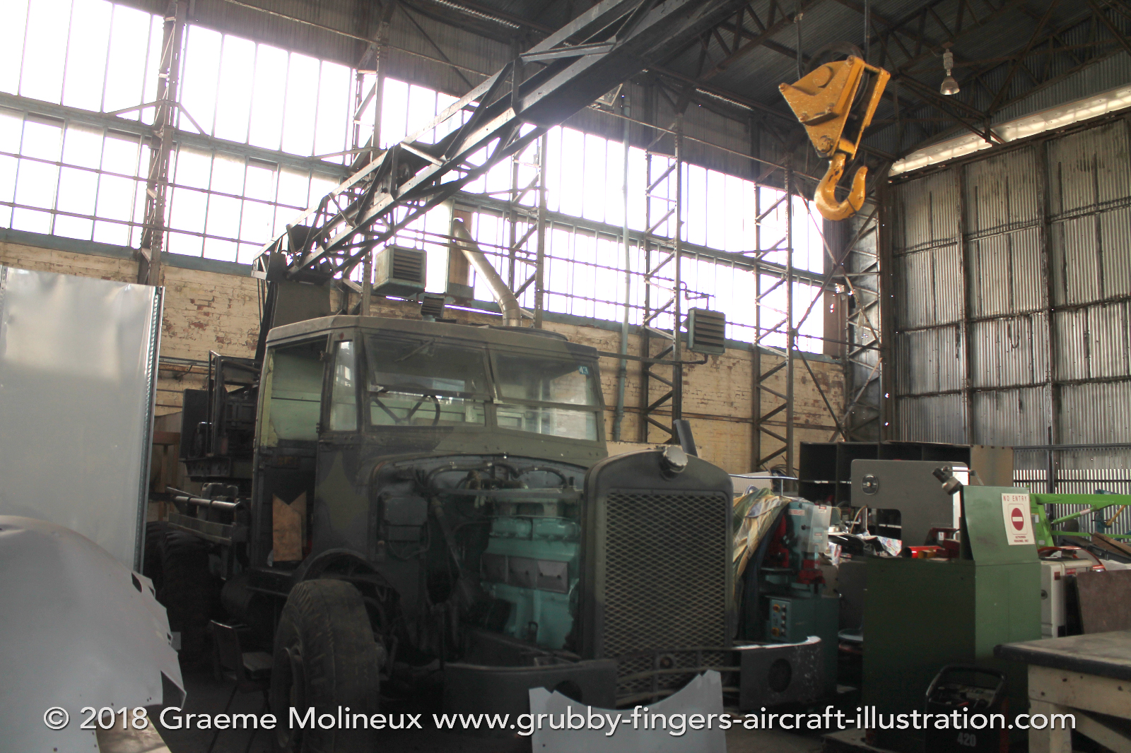 Thornycroft%20Amazon%20RAF%20Recovery%20Crane%20UAS%202017%2001%20Graeme%20Molineux