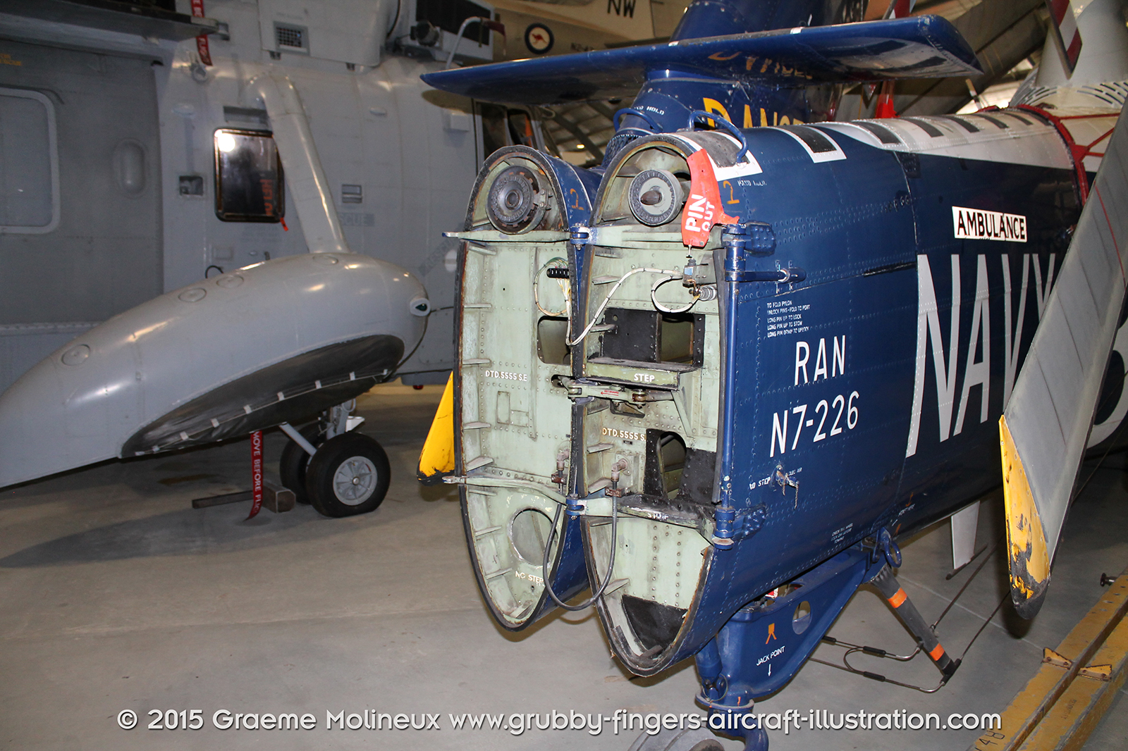 %_tempFileNameWESTLAND_Wessex_Walkaround_N7-226_Nowra_2014_075_GrubbyFingers%