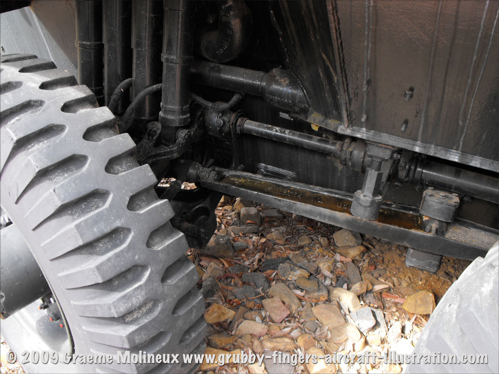 alvis_saracen_apc_puckapunyal_04