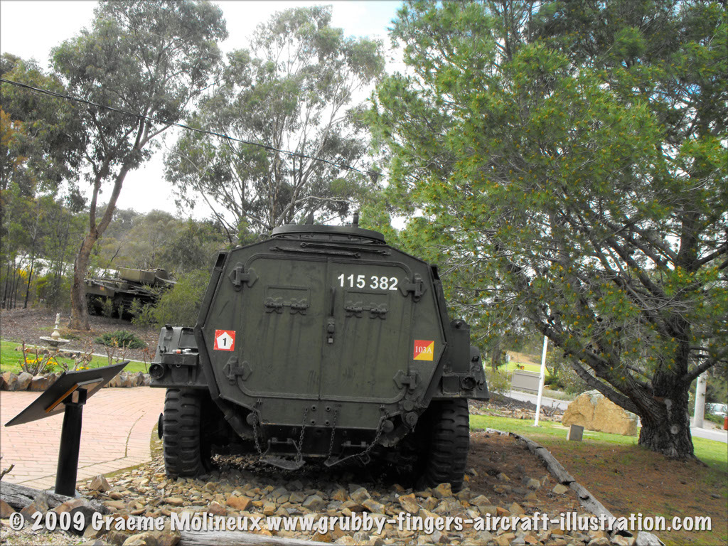alvis_saracen_apc_puckapunyal_11