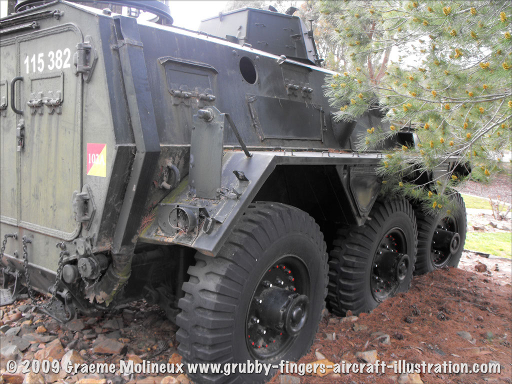 alvis_saracen_apc_puckapunyal_13