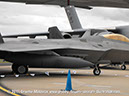 lockheed_martin_f-22_walkaround_avalon_2011_09