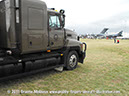 mack_fleetliner_lowloader_walkaround_raaf_avalon_2011_09