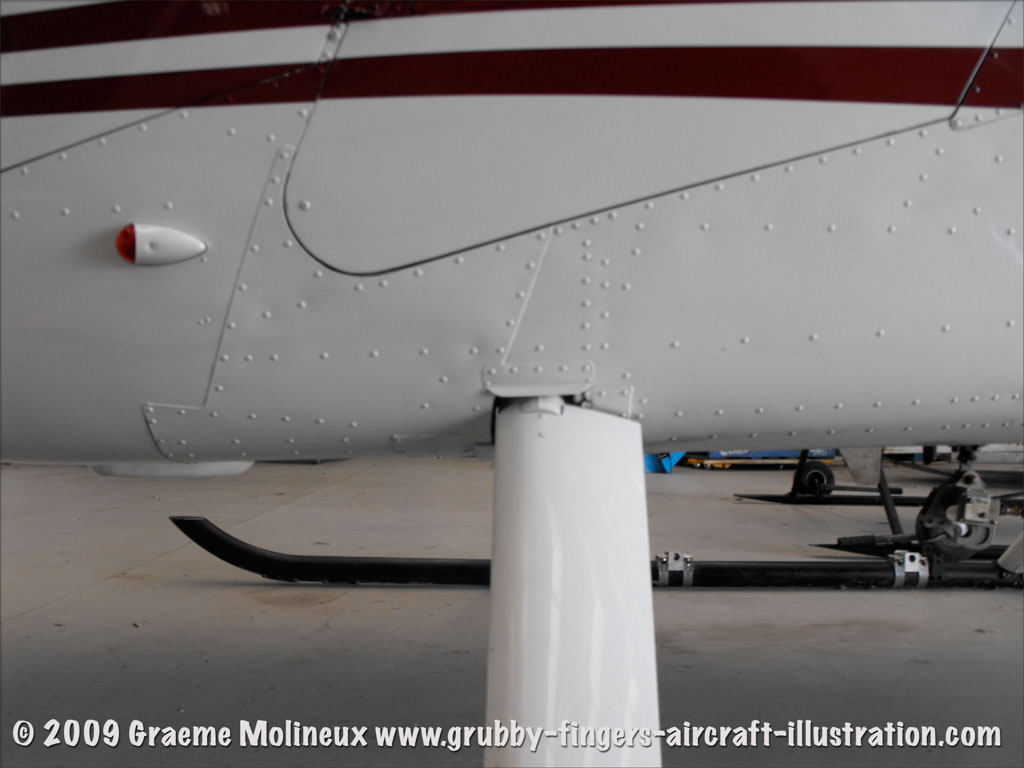 robinson_r44_vh-hhv_13
