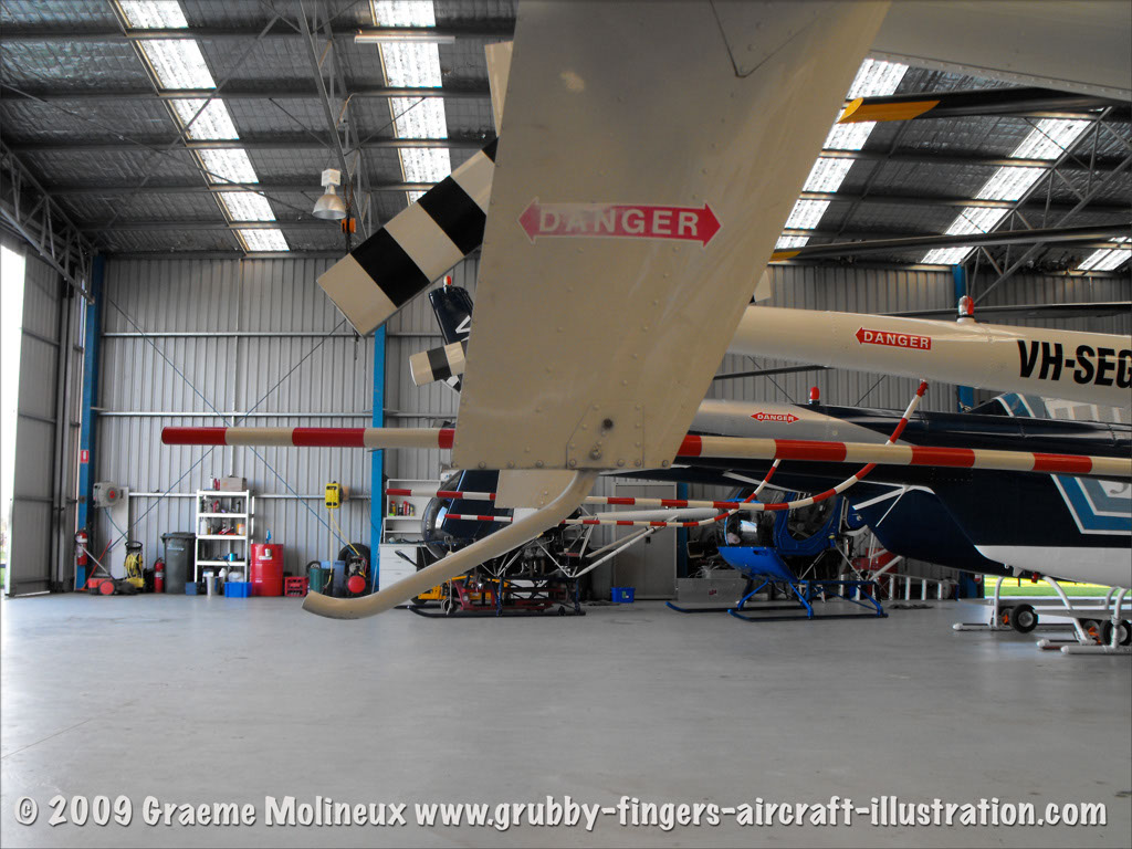 robinson_r44_vh-hhv_46