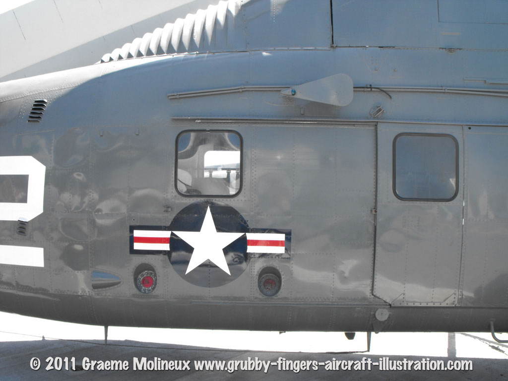 sikorsky_h-34_seabat_walkaround_143939_midway_2010_08