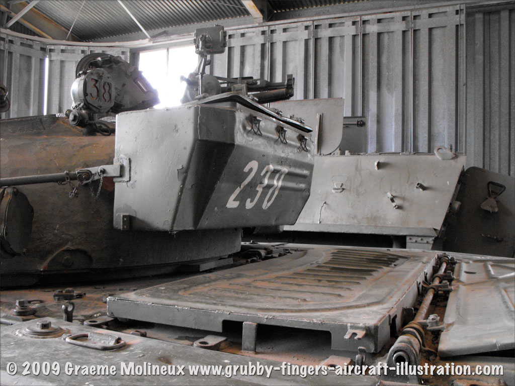t-62_tank_puckapunyal_13
